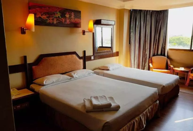 فندق Grand Crystal Kedah