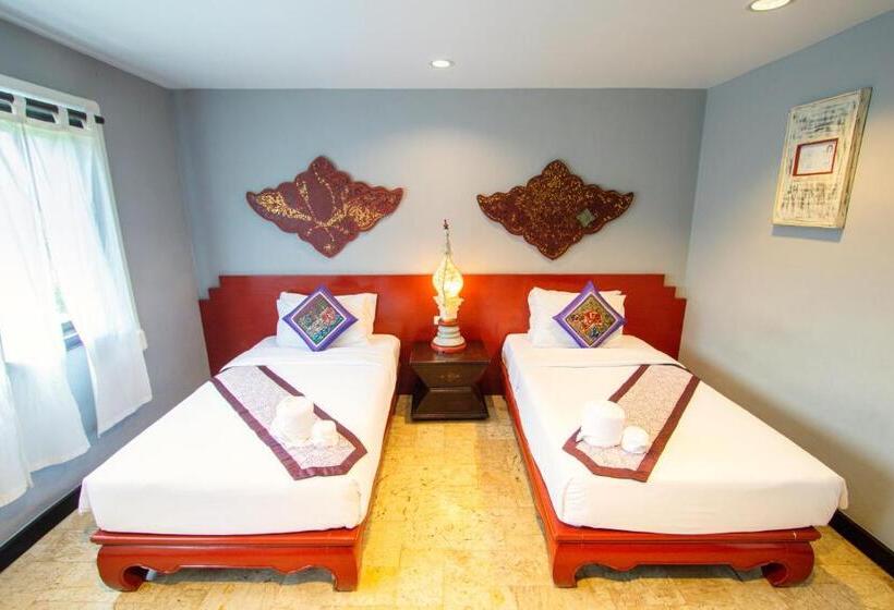 Отель Gudi Boutique