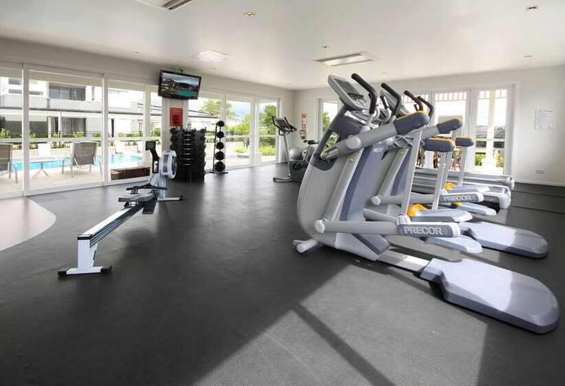 בית מלון כפרי Hilton Lake Taupo