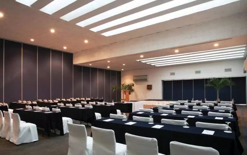 Hotelli Las Brisas Huatulco