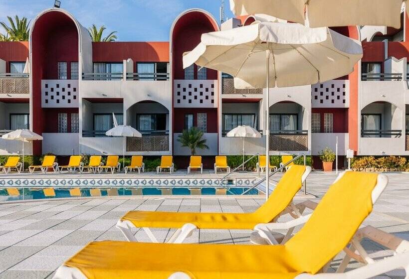 Hotelli Muthu Oura Praia