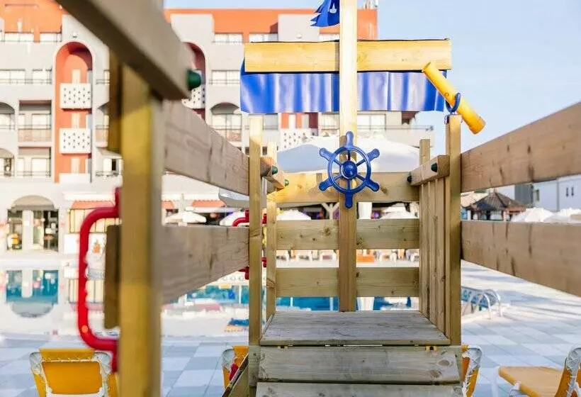 בית מלון כפרי Muthu Oura Praia