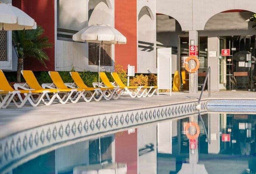 Hotelli Muthu Oura Praia