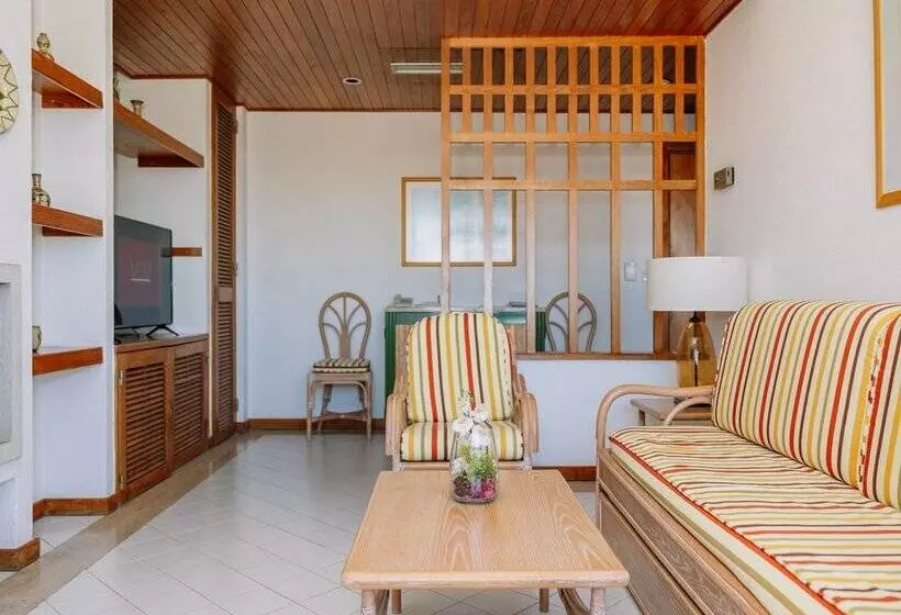 בית מלון כפרי Muthu Oura Praia