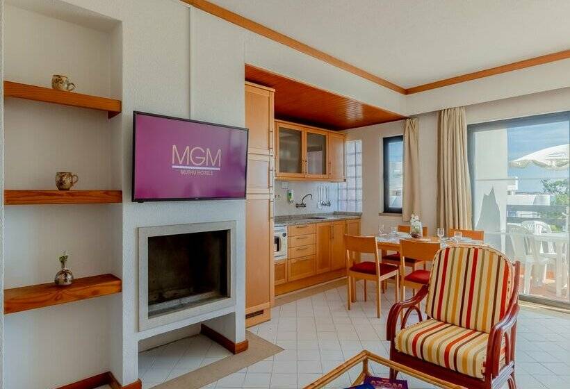 Hotelli Muthu Oura Praia