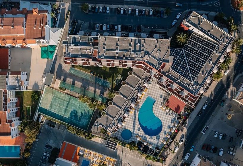 Hotelli Muthu Oura Praia