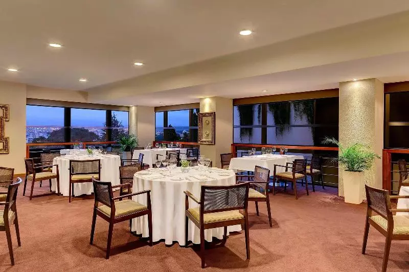 호텔 Sheraton Salta