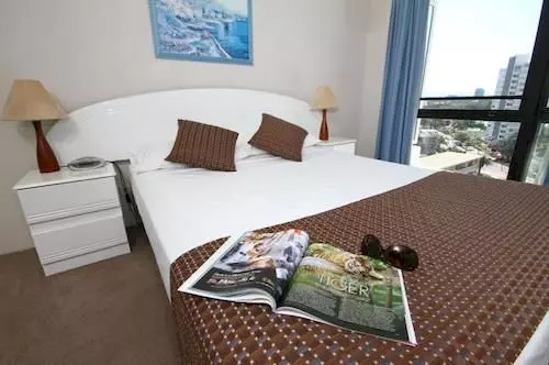 호텔 Surfers Plaza Resort