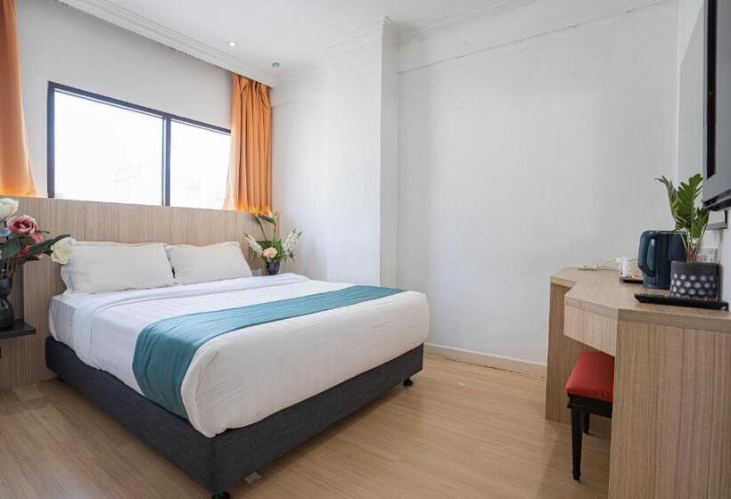 Floresta Hotel Chinatown