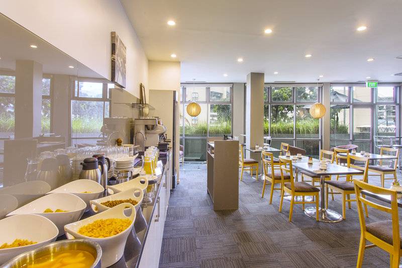 Отель The Chancellor On Hobson