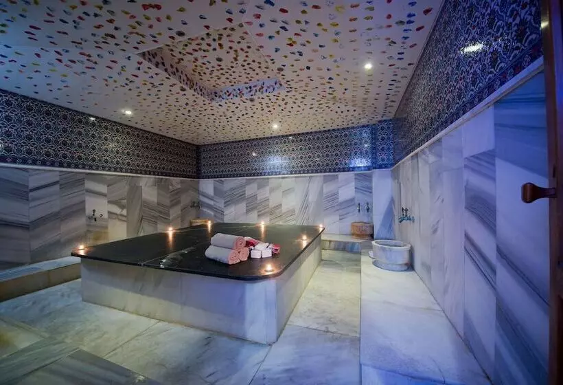 M.c Mahberi Beach Hotel – All Inclusive