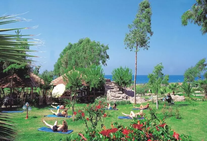 M.c Mahberi Beach Hotel – All Inclusive