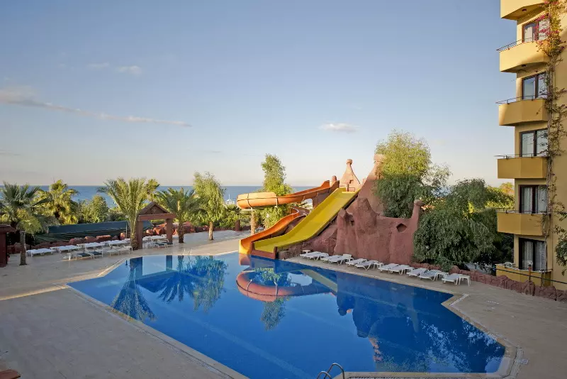 M.c Mahberi Beach Hotel – All Inclusive