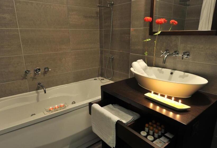 هتل Antares Sport Beauty & Wellness