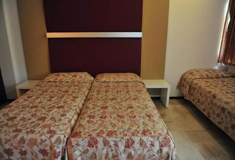 호텔 Antares Sport Beauty & Wellness