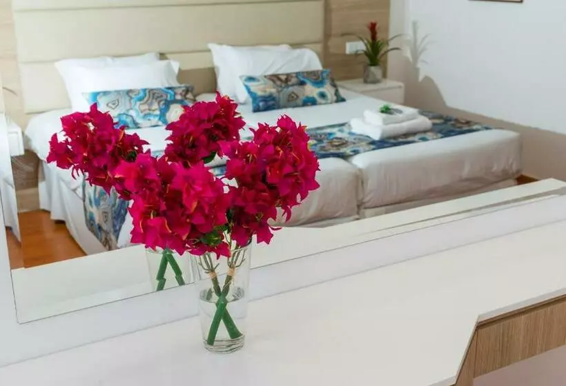 Hotel Ascos Coral Beach