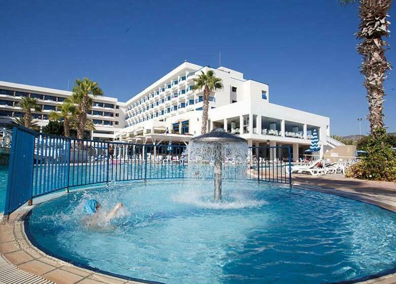 هتل Ascos Coral Beach