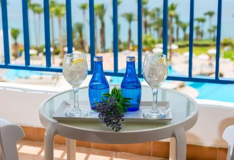 Hotelli Ascos Coral Beach