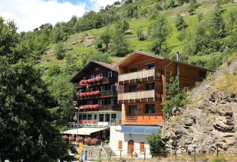 בית מלון כפרי Bahnhof Ausserberg