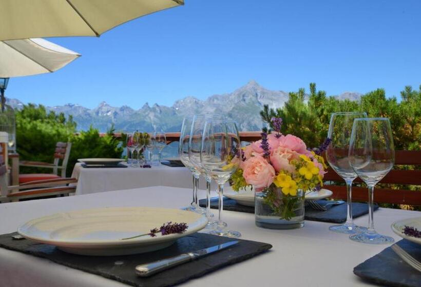 هتل Hôtel Chalet Royal