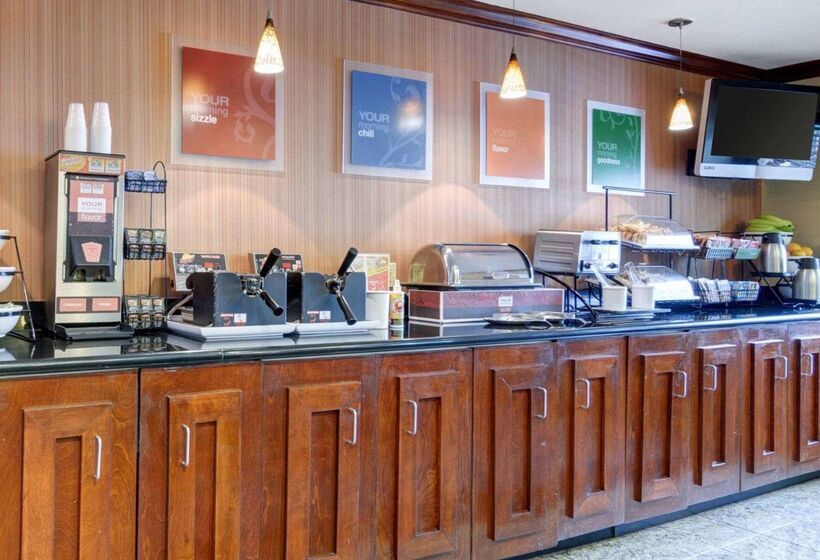 Otel Spark By Hilton Sterling Dulles Airport