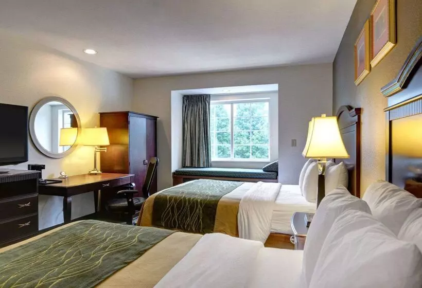 בית מלון כפרי Spark By Hilton Sterling Dulles Airport