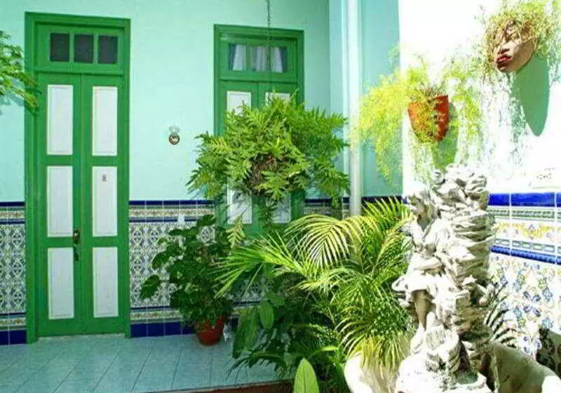 Hotelli E San Basilio