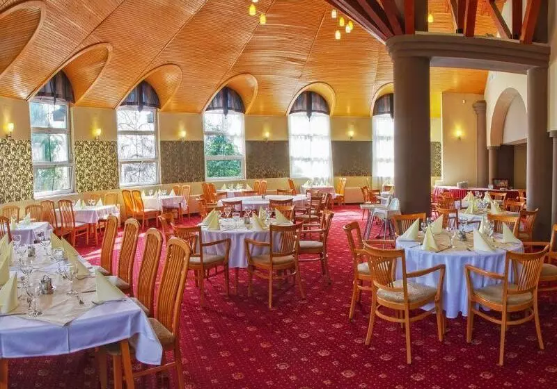 Hunguest Hotel Bál Resort