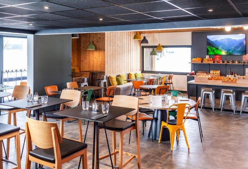 ホテル Ibis Pontarlier