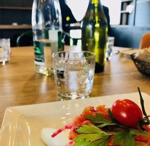 בית מלון כפרי Ibis Pontarlier