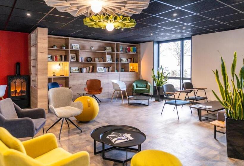 ホテル Ibis Pontarlier