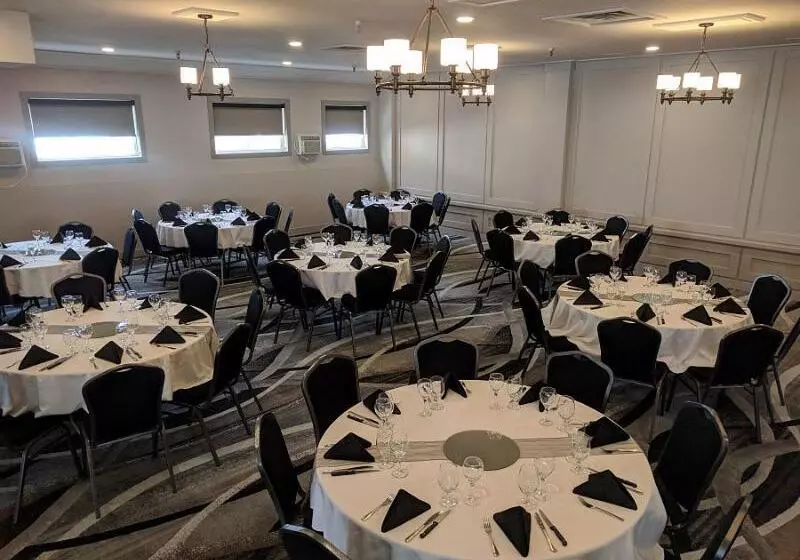 Hotel Prestige Mountain Resort Rossland