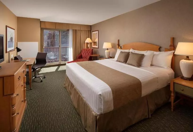 ホテル St. Eugene Golf Resort & Casino