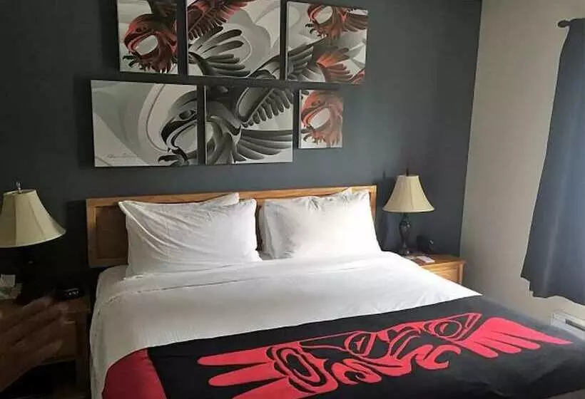 בית מלון כפרי The Lund Resort At Klah Ah Men