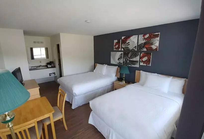 בית מלון כפרי The Lund Resort At Klah Ah Men