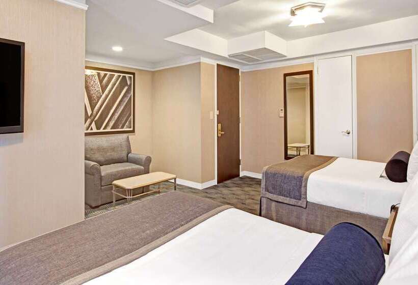 酒店 The New Yorker, A Wyndham