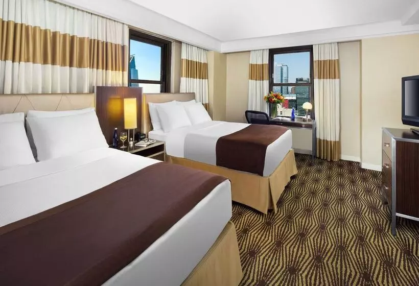 호텔 The New Yorker, A Wyndham