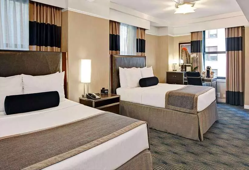 호텔 The New Yorker, A Wyndham