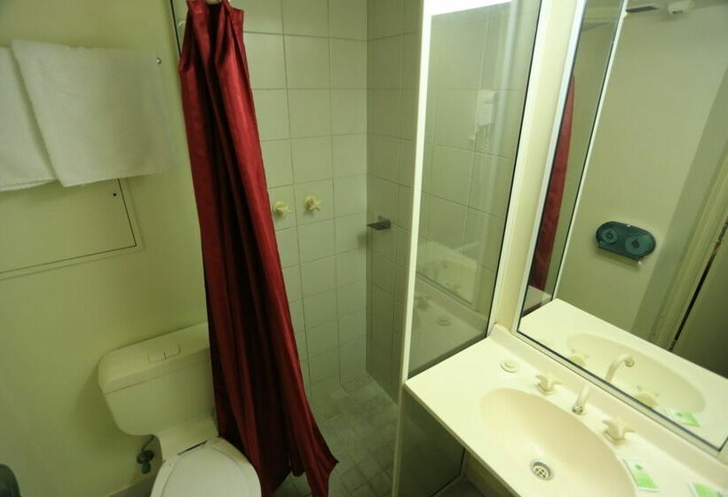 בית מלון כפרי Value Inn