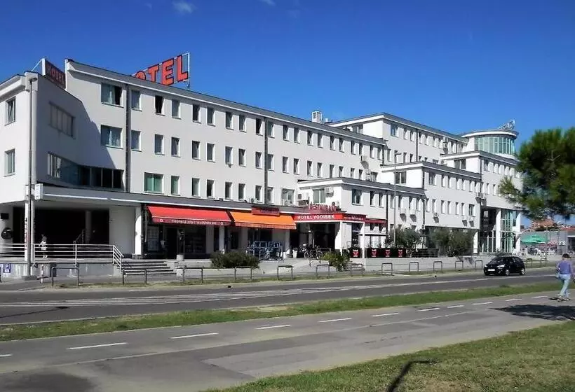 Rooms Vodisek   Depandansa Capodistria Boutique Hotela