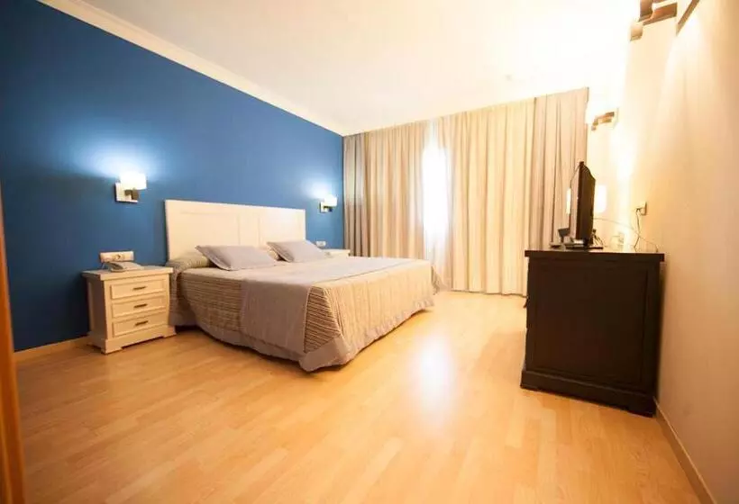 فندق Acosta Centro