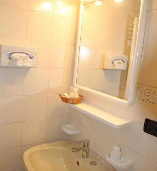 호텔 Albergo Ristorante Leon D'oro