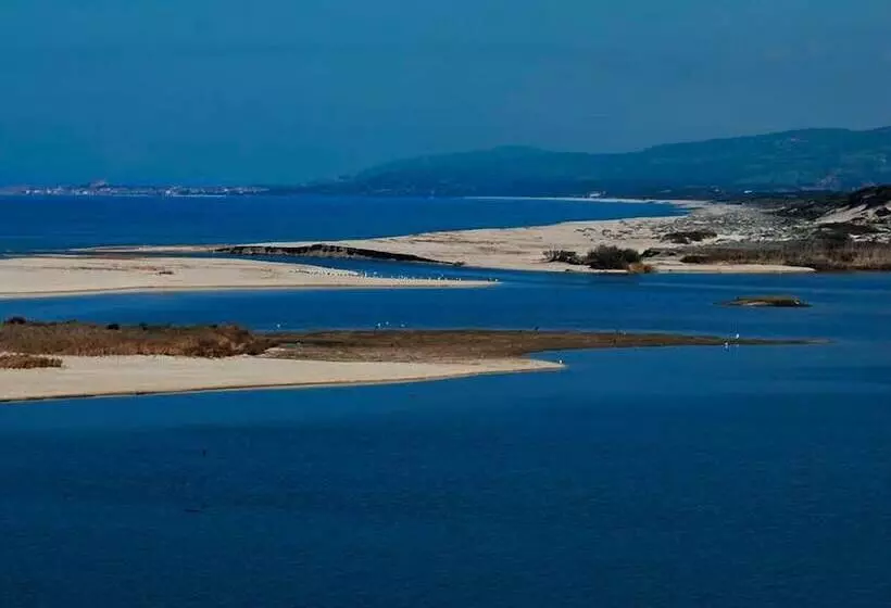 Отель Ariadimari