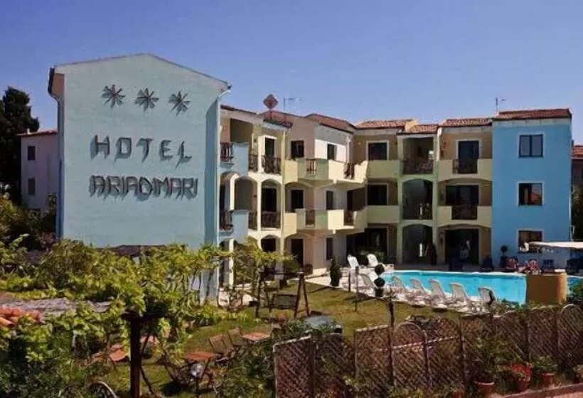 Отель Ariadimari