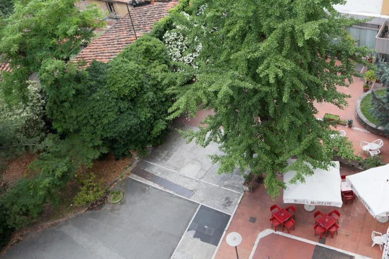 בית מלון כפרי Auto Park