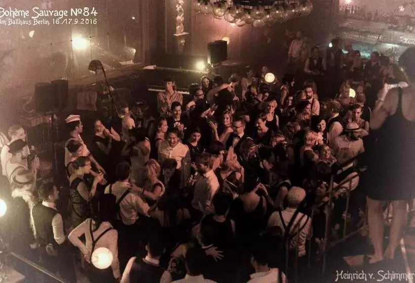 هتل Ballhaus Berlin Hostel