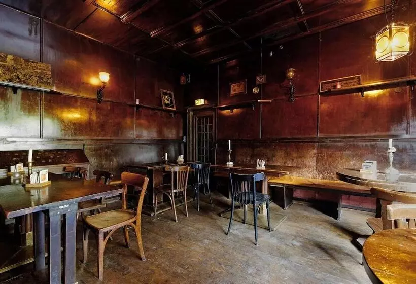 هتل Ballhaus Berlin Hostel