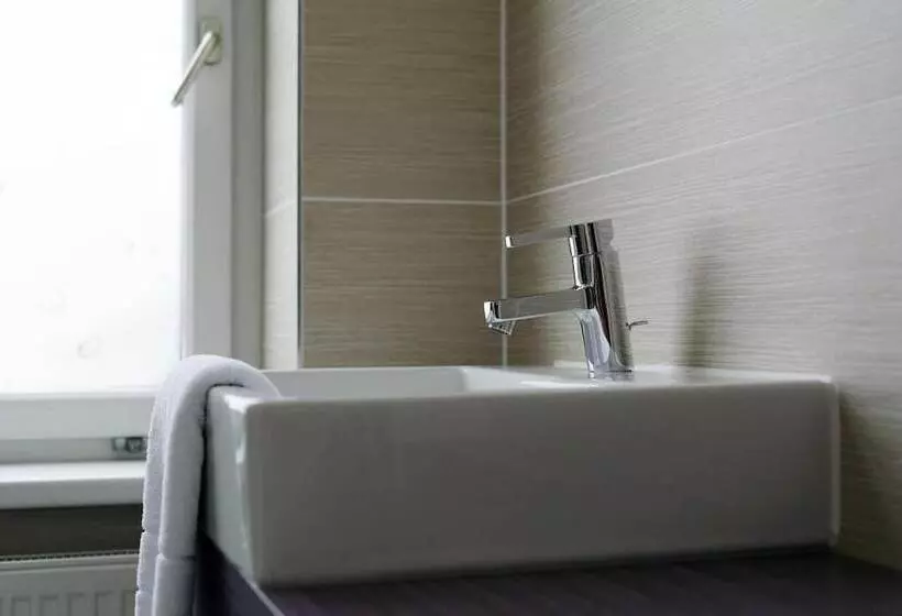 هتل Ballhaus Berlin Hostel