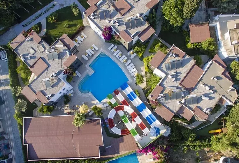 Hotelli Bitez Garden Life