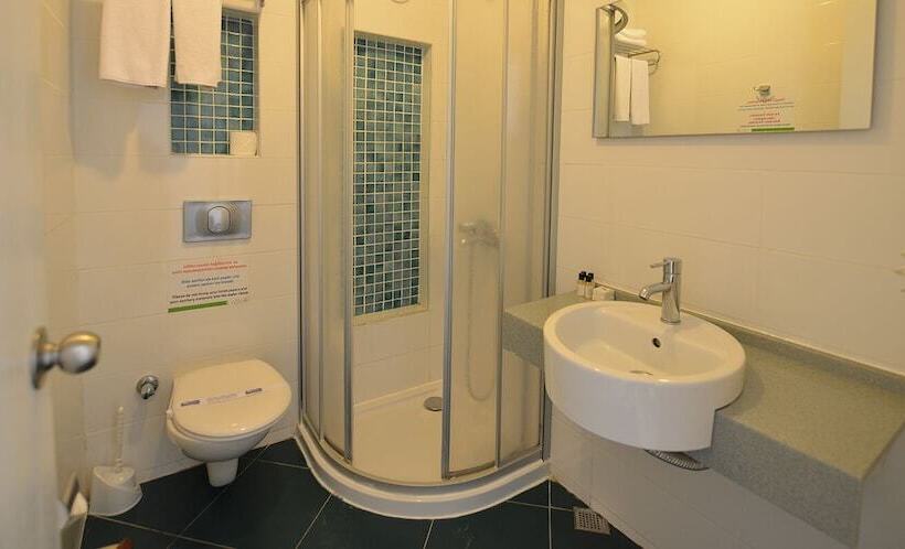 בית מלון כפרי Bitez Garden Life